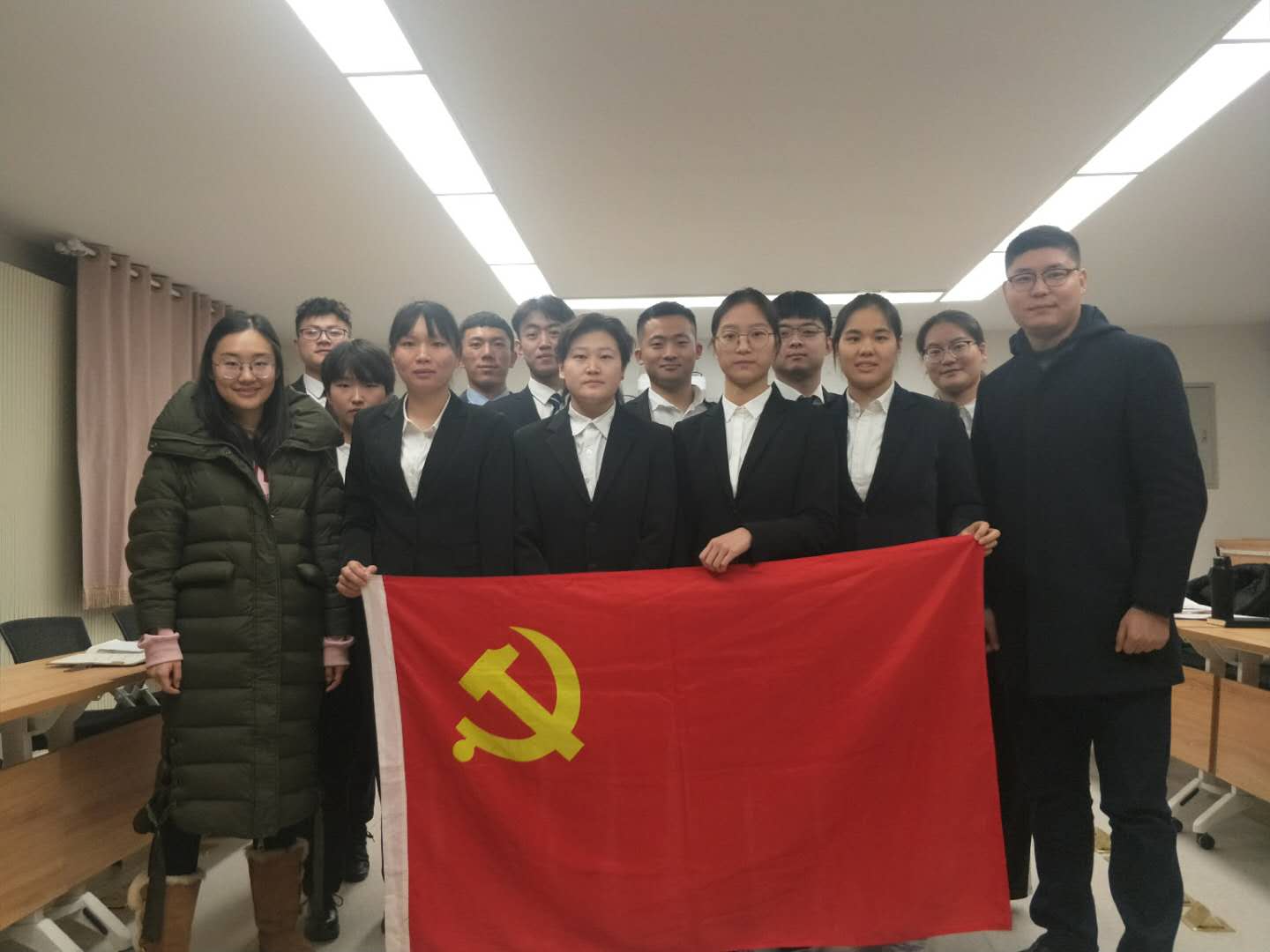 c2a1d3e7ccf54389b3be09e36c98e2c8.jpg c2a1d3e7ccf54389b3be09e36c98e2c8.jpg